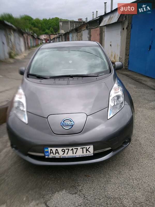 Nissan Leaf 2016