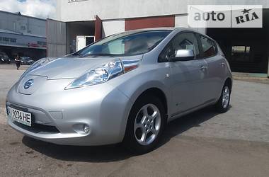 Хетчбек Nissan Leaf 2014 в Житомирі