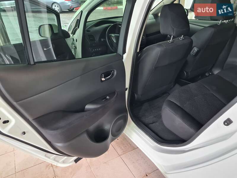 Хэтчбек Nissan Leaf 2014 в Одессе