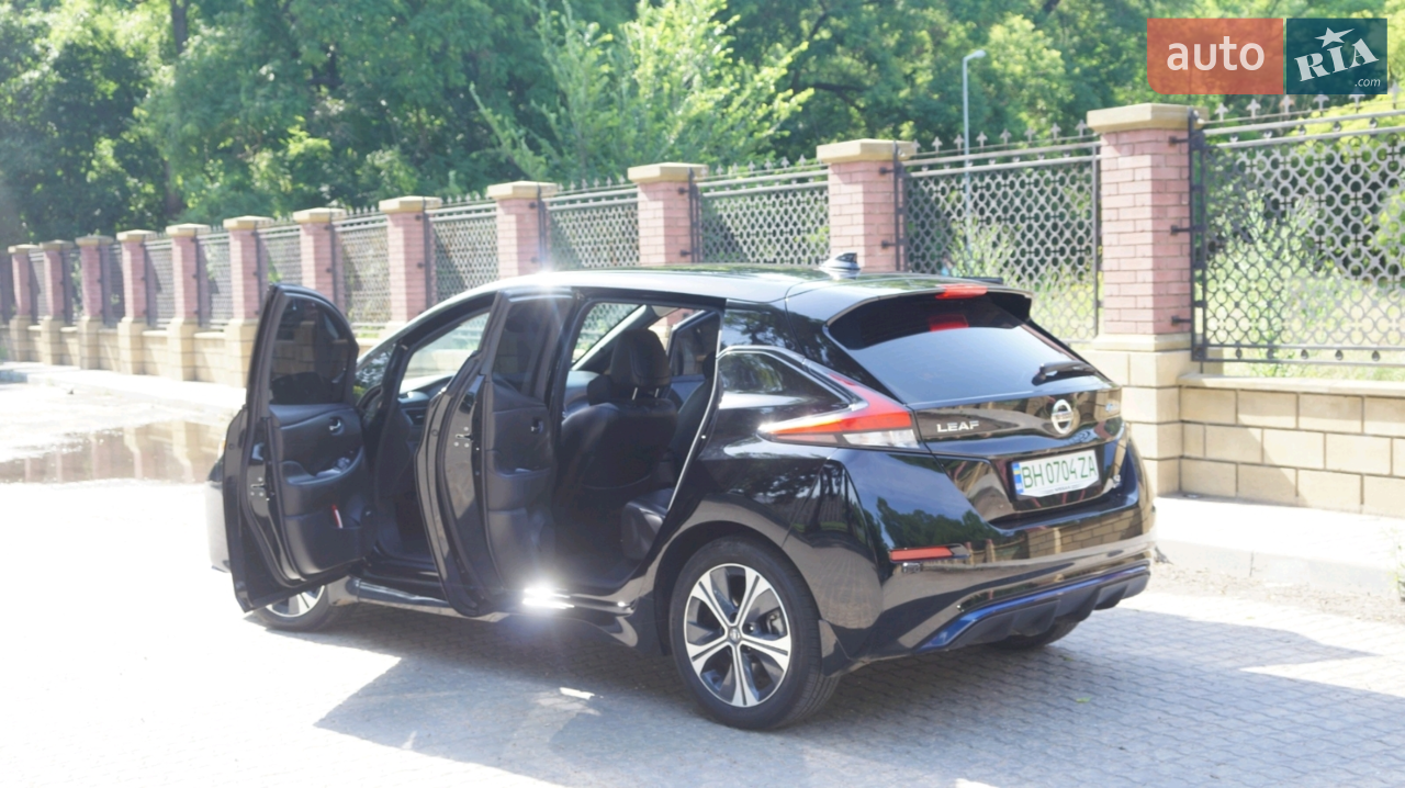 2020 Nissan Leaf - мініатюра 9