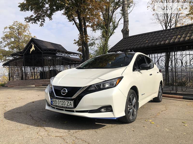 Nissan Leaf SL plus 62kW