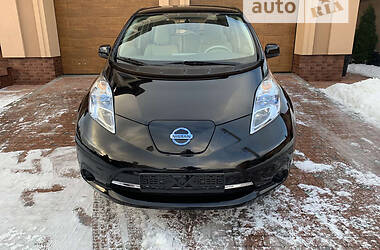 Хэтчбек Nissan Leaf 2012 в Львове