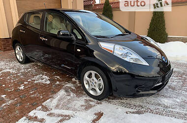 Хэтчбек Nissan Leaf 2012 в Львове