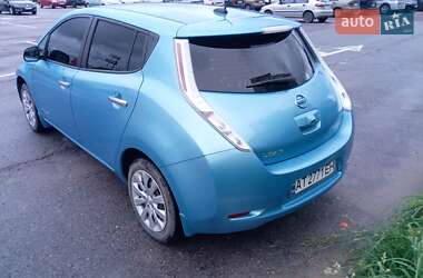 Хэтчбек Nissan Leaf 2014 в Львове