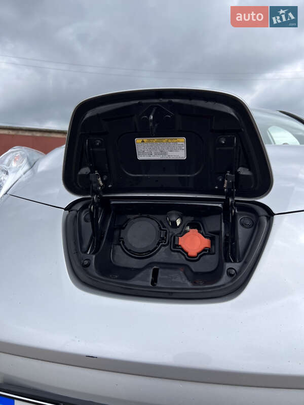 Хетчбек Nissan Leaf 2015 в Івано-Франківську фото 8 Хетчбек Nissan Leaf 2015 в Івано-Франківську
