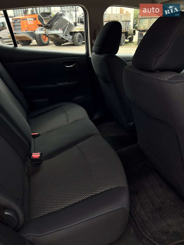 Хетчбек Nissan Leaf 2015 в Івано-Франківську фото 19 Хетчбек Nissan Leaf 2015 в Івано-Франківську