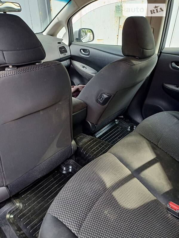 Хэтчбек Nissan Leaf 2014 в Харькове