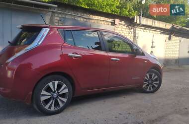 Хэтчбек Nissan Leaf 2013 в Харькове