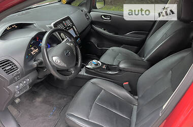 Хэтчбек Nissan Leaf 2013 в Днепре