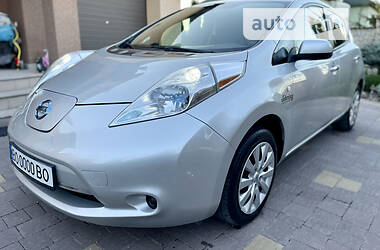 Хетчбек Nissan Leaf 2013 в Тернополі