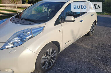 Хетчбек Nissan Leaf 2013 в Тернополі