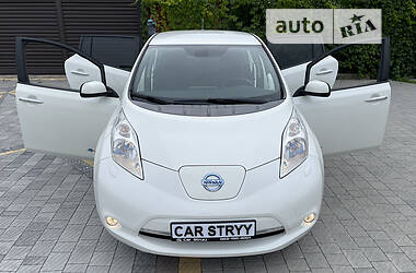 Хэтчбек Nissan Leaf 2014 в Стрые