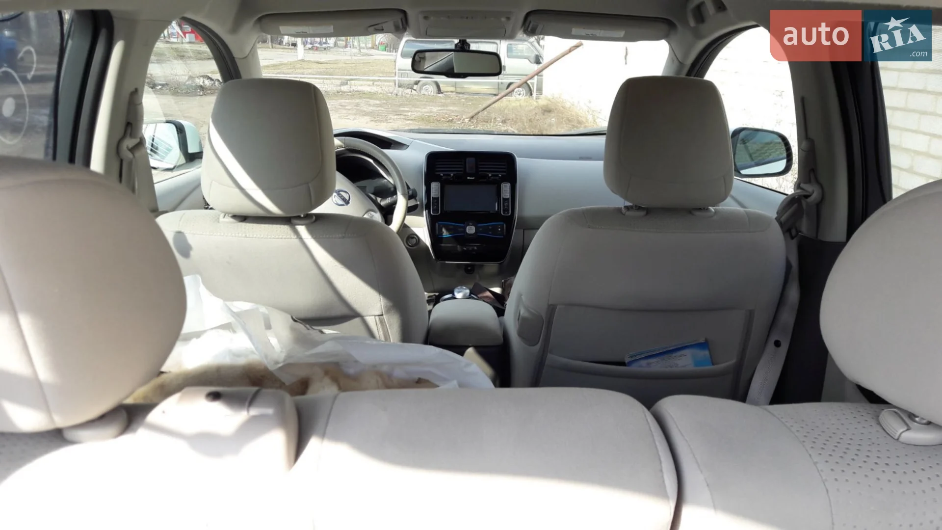 2014 Nissan Leaf - мініатюра 12