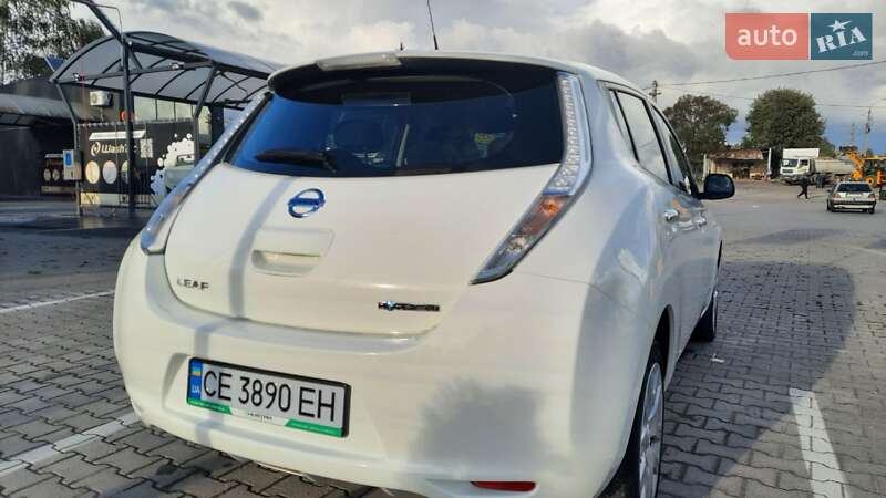 Хэтчбек Nissan Leaf 2017 в Черновцах