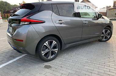 Хетчбек Nissan Leaf 2019 в Вінниці