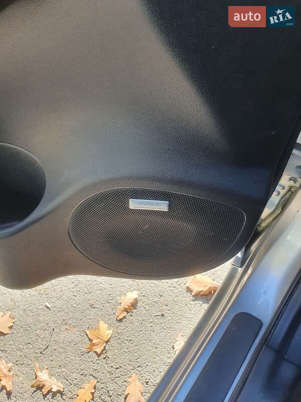 Хетчбек Nissan Leaf 2016 в Києві