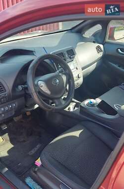 Хэтчбек Nissan Leaf 2013 в Киеве