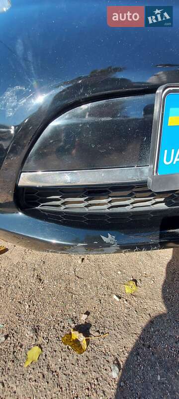 Хэтчбек Nissan Leaf 2011 в Запорожье фото 7 Хэтчбек Nissan Leaf 2011 в Запорожье