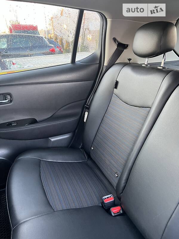 Хэтчбек Nissan Leaf 2018 в Тернополе