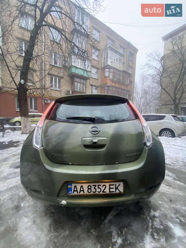 Хэтчбек Nissan Leaf 2014 в Киеве фото 8 Хэтчбек Nissan Leaf 2014 в Киеве