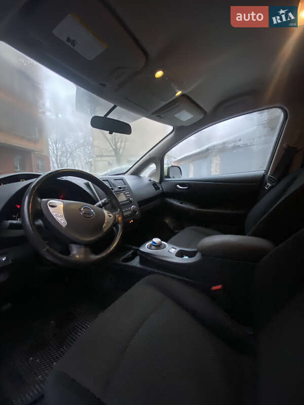 Хэтчбек Nissan Leaf 2014 в Киеве фото 12 Хэтчбек Nissan Leaf 2014 в Киеве