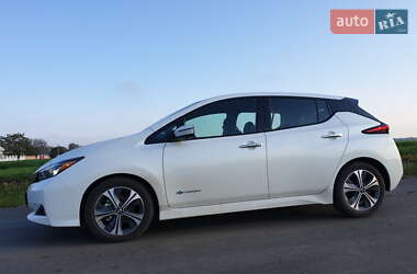 Хетчбек Nissan Leaf 2018 в Одесі