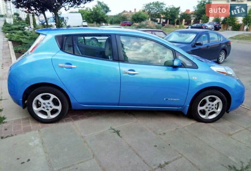 Хетчбек Nissan Leaf 2011 в Одесі фото 2 Хетчбек Nissan Leaf 2011 в Одесі