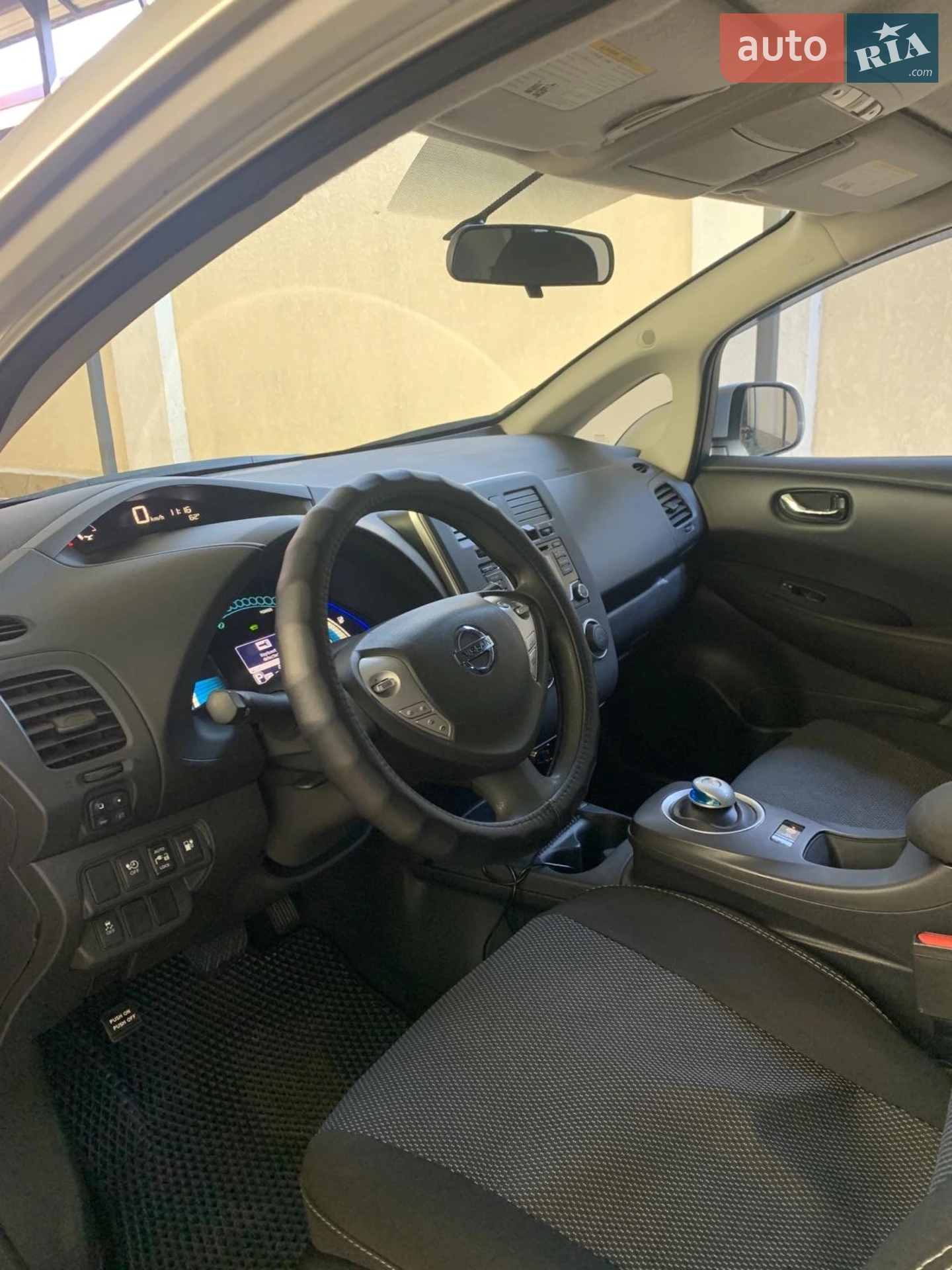 2017 Nissan Leaf - мініатюра 3