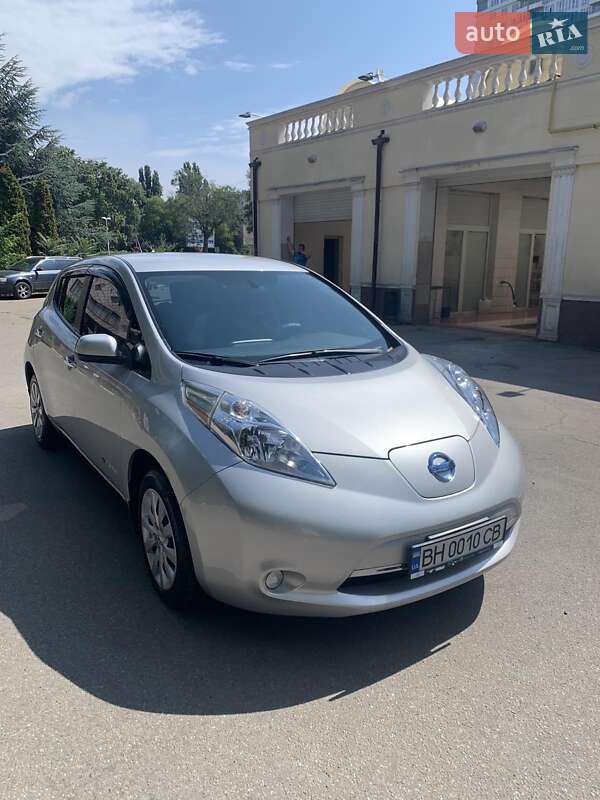 Хэтчбек Nissan Leaf 2017 в Одессе фото 5 Хэтчбек Nissan Leaf 2017 в Одессе