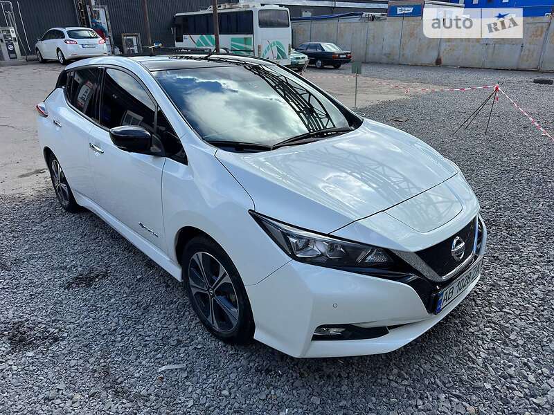 Хэтчбек Nissan Leaf 2018 в Виннице