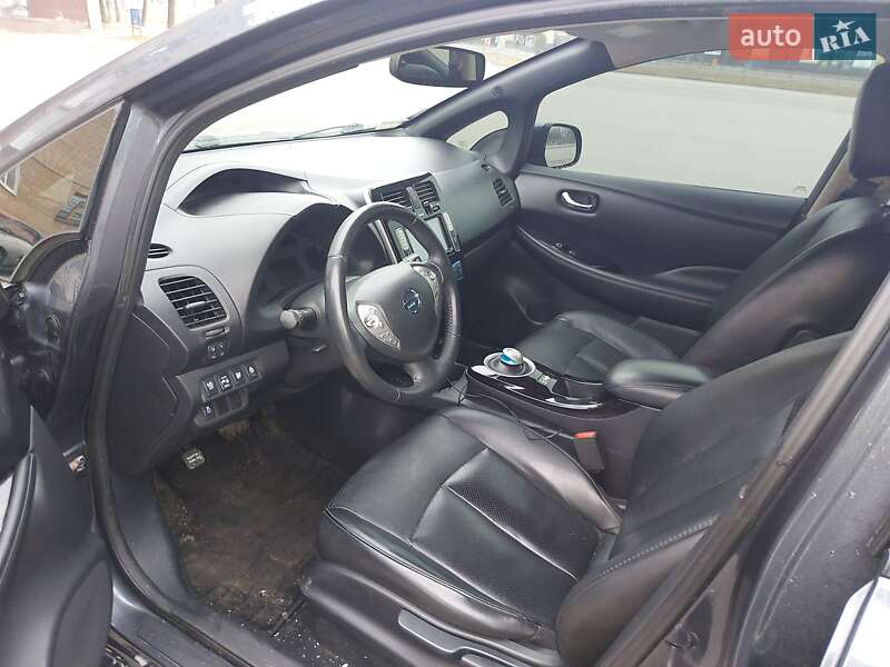 Хэтчбек Nissan Leaf 2013 в Харькове