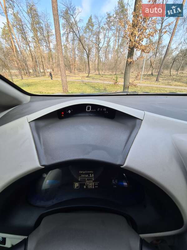 Хетчбек Nissan Leaf 2011 в Черкасах