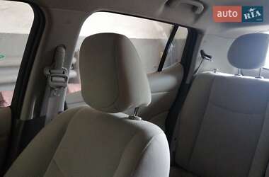 Хетчбек Nissan Leaf 2014 в Дніпрі