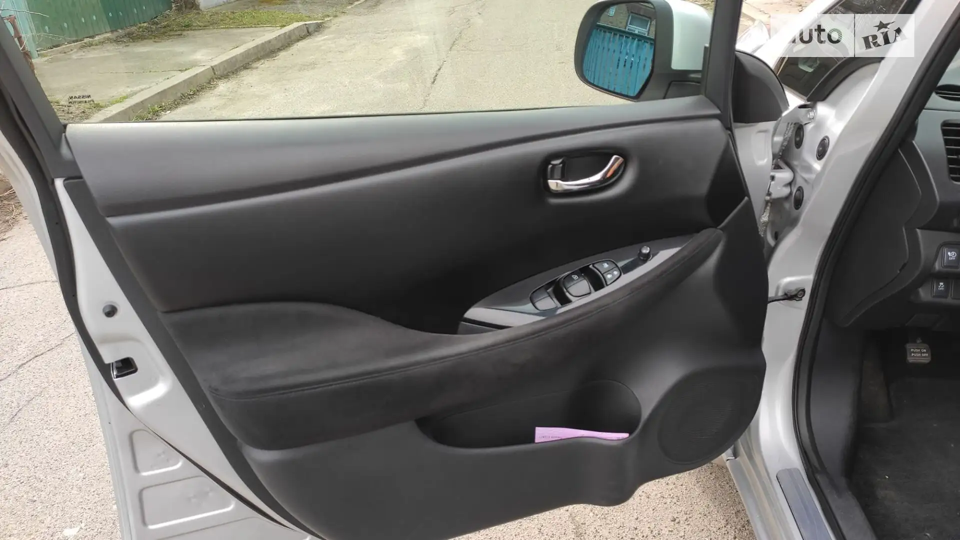 2013 Nissan Leaf - мініатюра 34