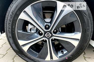 Хэтчбек Nissan Leaf 2022 в Хмельницком