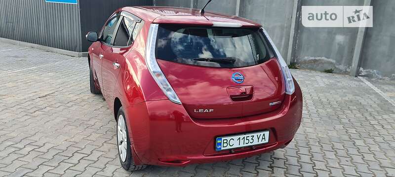 Хэтчбек Nissan Leaf 2013 в Трускавце