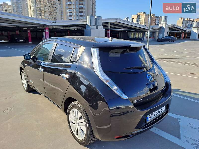 Хетчбек Nissan Leaf 2016 в Києві фото 17 Хетчбек Nissan Leaf 2016 в Києві
