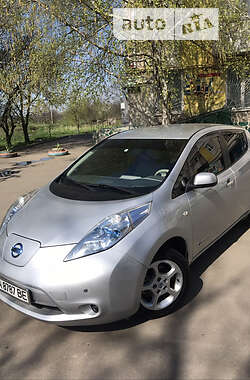 Хетчбек Nissan Leaf 2012 в Кропивницькому