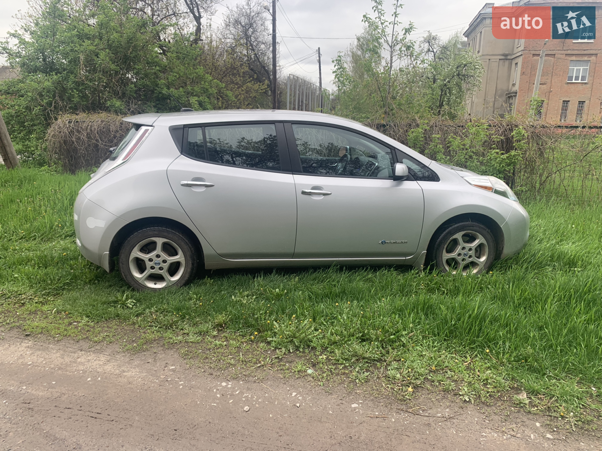 2016 Nissan Leaf - мініатюра 14