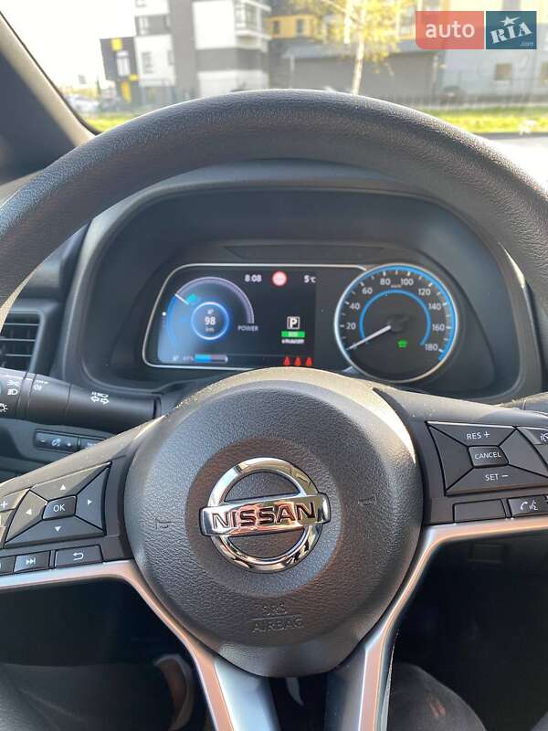 Хетчбек Nissan Leaf 2021 в Івано-Франківську