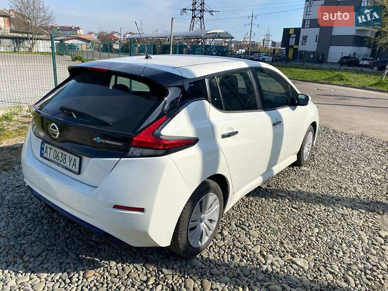 Хетчбек Nissan Leaf 2021 в Івано-Франківську