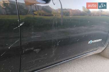 Хетчбек Nissan Leaf 2014 в Харкові