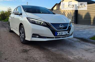 Хэтчбек Nissan Leaf 2019 в Ровно