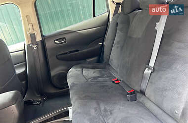Хетчбек Nissan Leaf 2014 в 