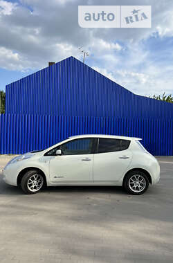 Хетчбек Nissan Leaf 2012 в Вінниці