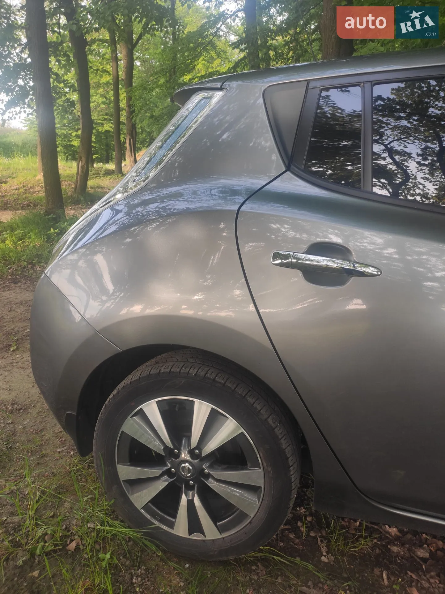 2017 Nissan Leaf - мініатюра 11