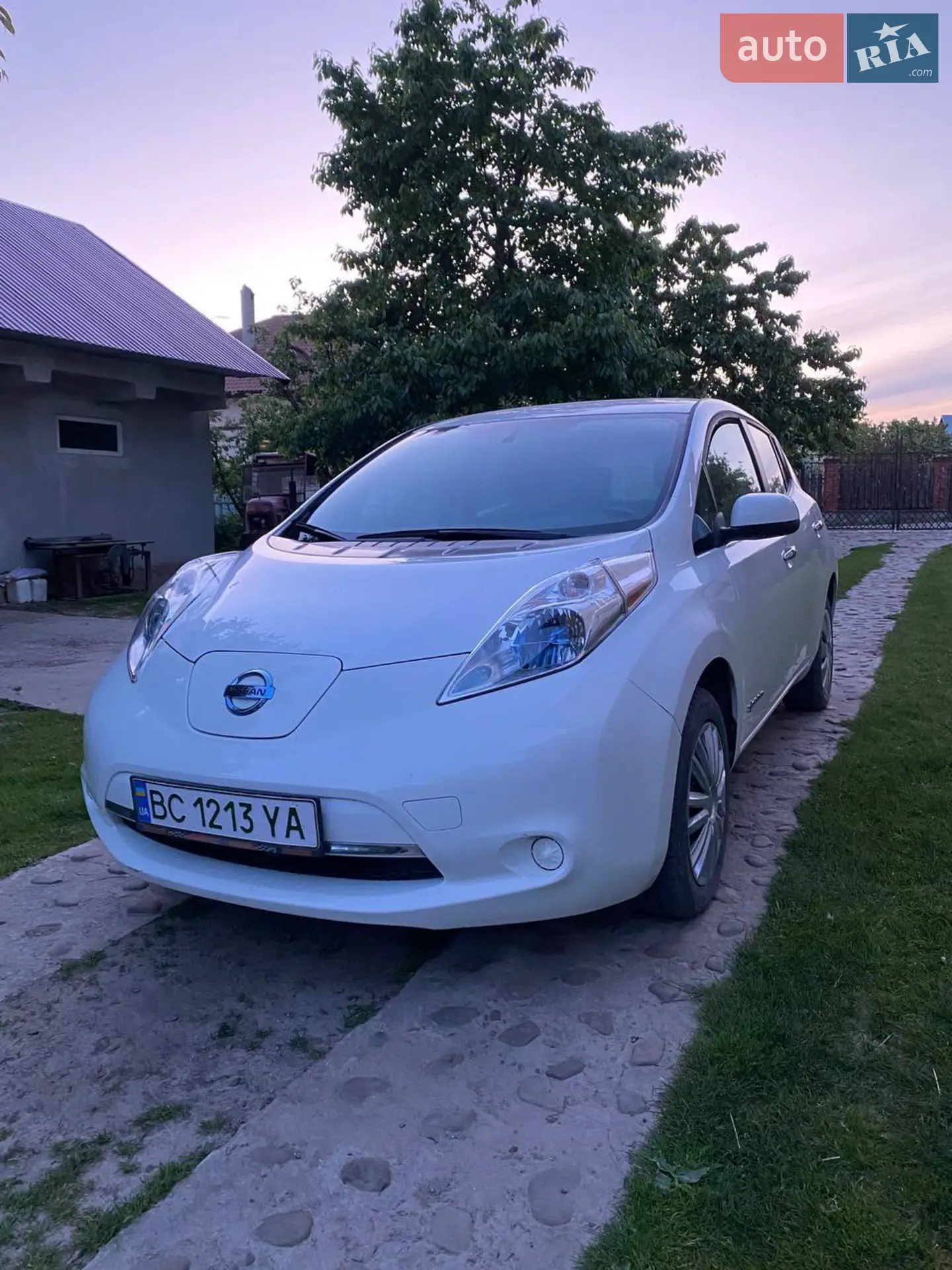 2013 Nissan Leaf - мініатюра 4