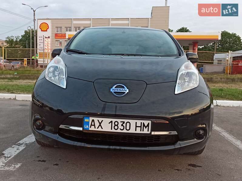 Хэтчбек Nissan Leaf 2015 в Харькове