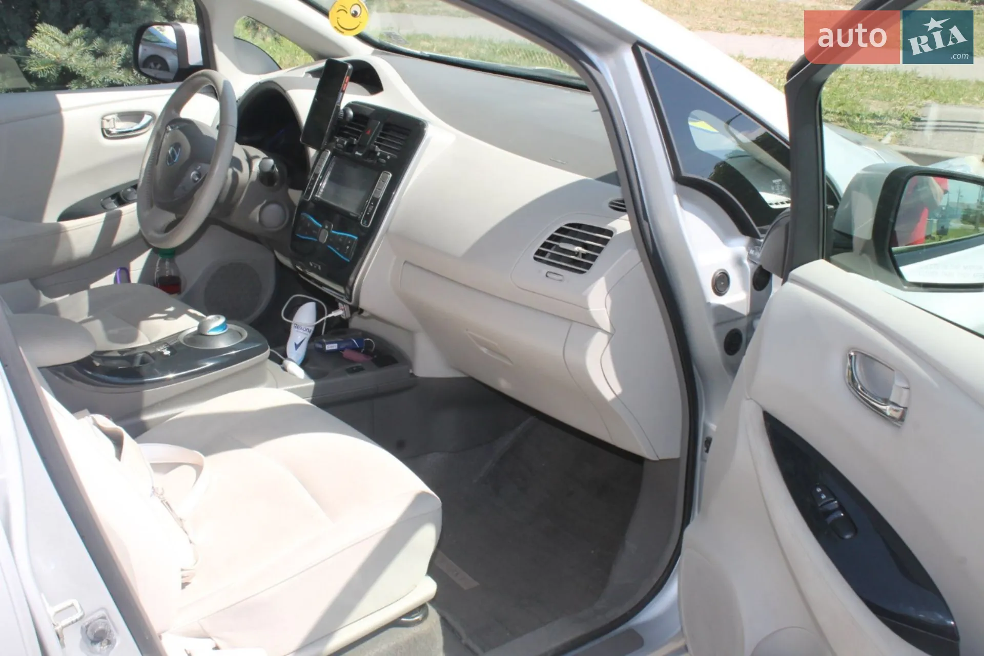 2011 Nissan Leaf - мініатюра 18