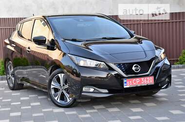 Хетчбек Nissan Leaf 2018 в 